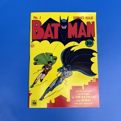 Batman Masterpiece Edition Box Set Figure Comic Book Hardcover Book Complete