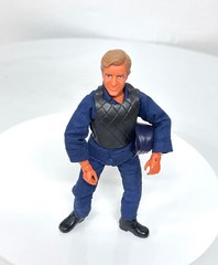 Vintage 1970′ s – S.W.A.T – Luca – 8″ Action Figure – LJN Mego – 1976