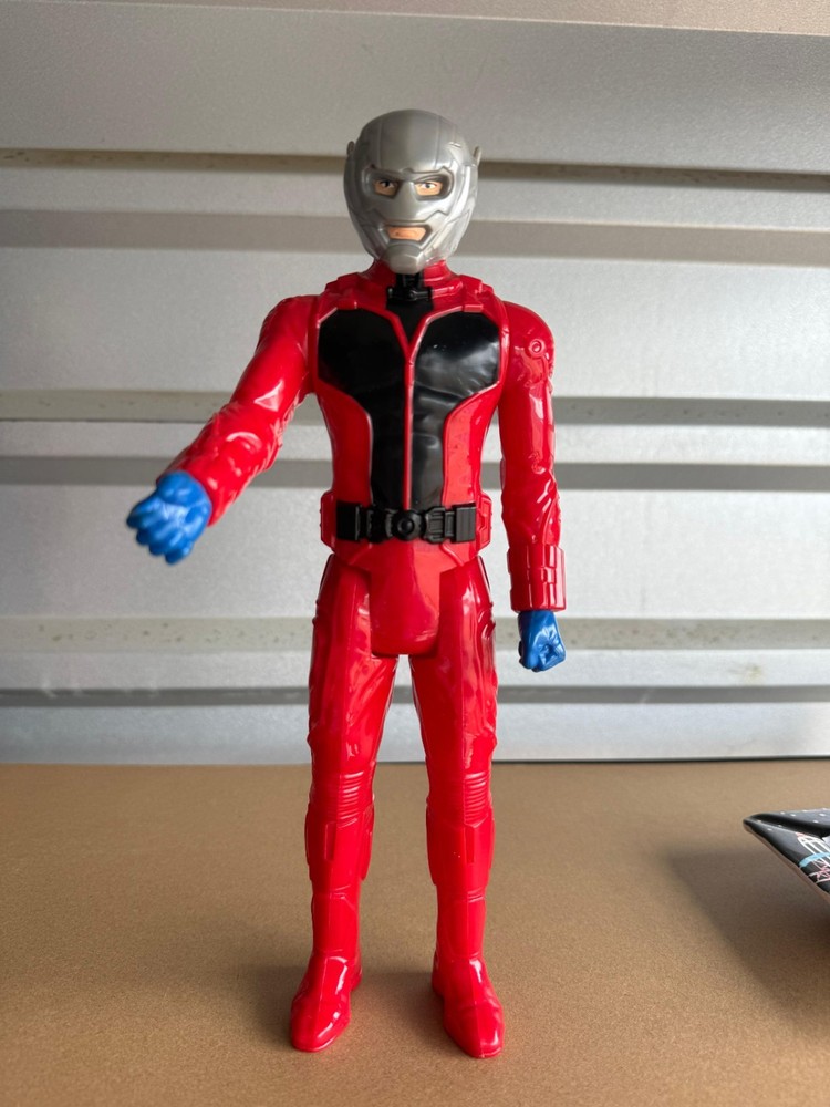 Action Figure Red Black Suit Silver Helmet Blue Gloves Plastic