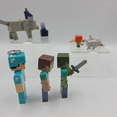 Minecraft Lot Figures Key Chain Mini Figs & Wolves Zombie Steve GUC