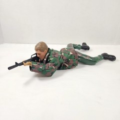 Vintage Battery Operated Crawling Solder Toy M16 Rifle Camo Army Man FOR PARTS
