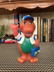 1992 Lyons Group Barney Purple Dinosaur Coin Piggy Bank Back to School Read