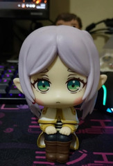 11CM Frieren Beyond Journey’s End Look Up Anime Fern Figure Figurine 11cm NEW