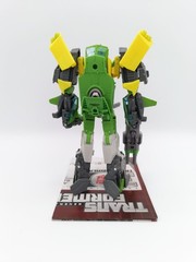 Transformers Thrilling 30 Springer Voyager Class IDW Hasbro Generations Figure