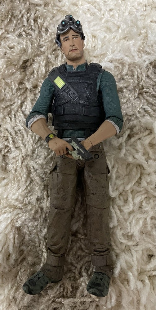 NECA Splinter Cell Conviction Sam Fisher 7″ Loose Action Figure W Goggles