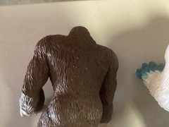 2015 Toys R Us 16 Inch Vinyl Rubber Yeti And Bigfoot Figures LOT Maidenhead