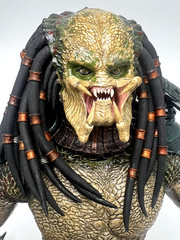 Hot Toys 1/6 Custom Predator “Golden Age” HATCHET Figure ***ADULTS ONLY; READ!!