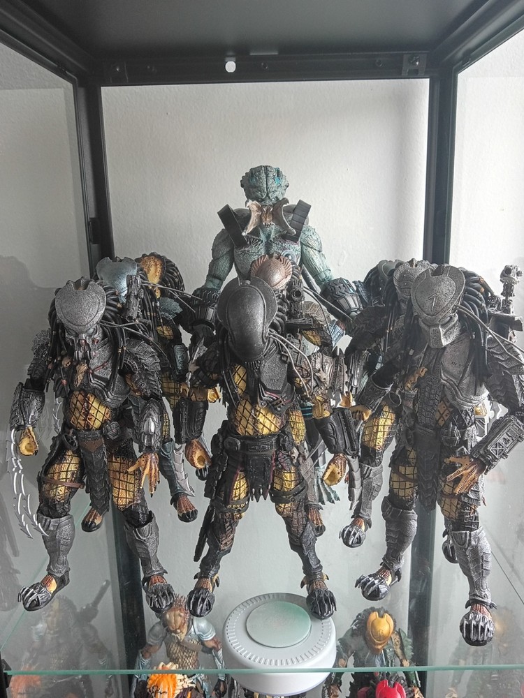 Neca Predator Collection Lot Of 37