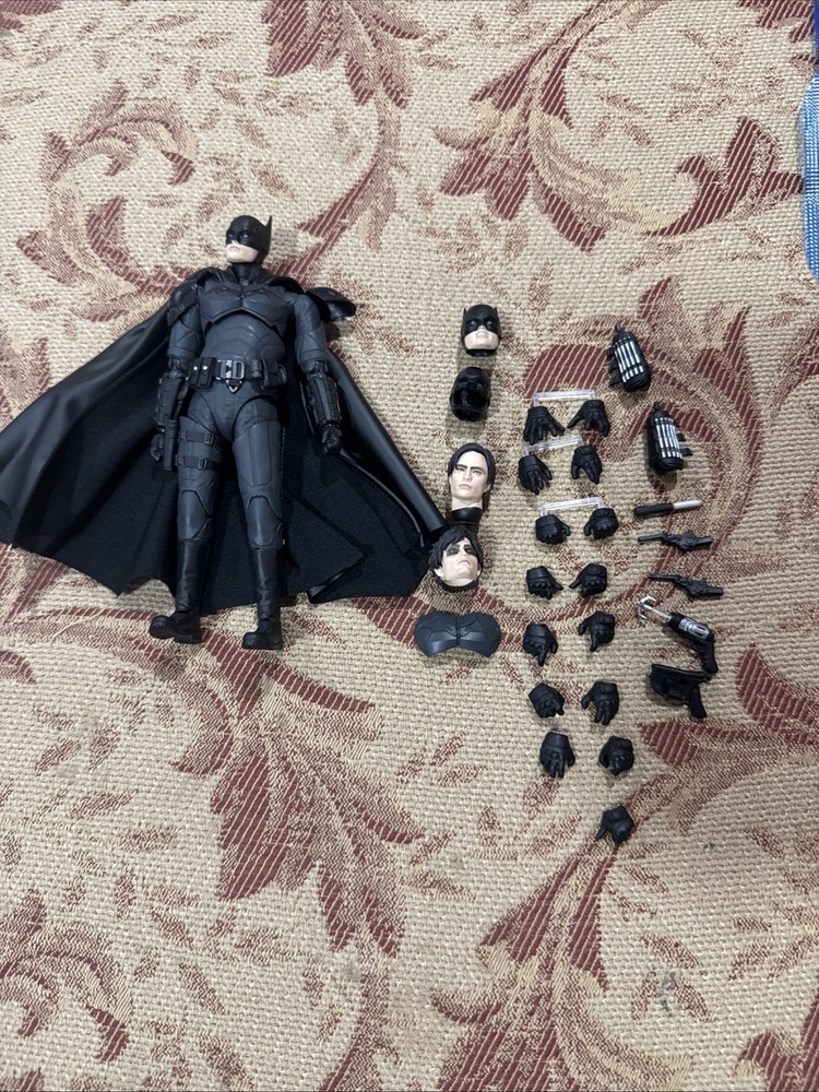 MAFEX No.188 The BATMAN MEDICOM TOY Action Figure No Box. Loose. New Never Displ