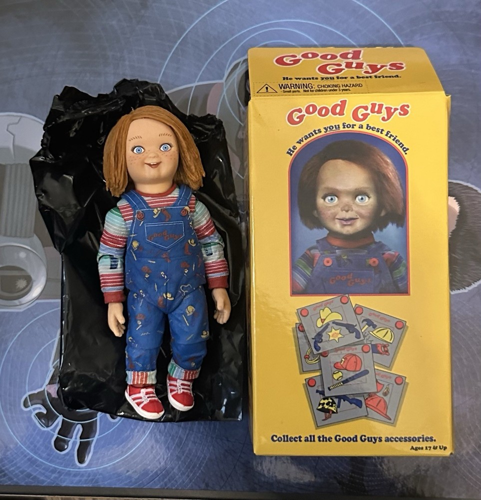 NECA Chucky TV Series 4″ Good Guy Action Figure Blind Box Series 1