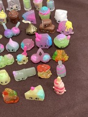 Shopkins Assorted Figures Lot of 72 Mixed Characters Moose Toys