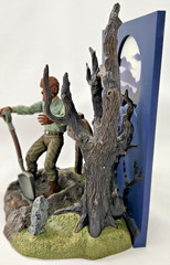 Universal Studios Monsters THE WOLF MAN Figure Cemetary Diorama 2003 Jakks