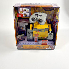 Mattel Disney Wall-E and Pixar Robot Toy GPN30 New In Box