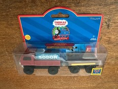 2001 Learning Curve Wooden Thomas Train 1st Issue Lorry 1 & Flatbed! New!