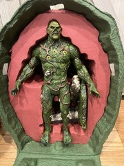 2011 Mattel DC Universe Classics SDCC Exclusive Swamp Thing Figure in Opened Box