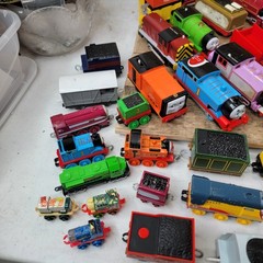 Huge Thomas & Friends Trains Lot Die Cast & Plastic Engines Cars Coaches