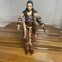 Dungeons & Dragons Honor Among Thieves Golden Archive Holga Figure