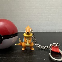 POKÉMON KEYCHAINS vintage 2007 BASIC FUN SERIES 14 BUIZEL EUC