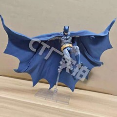 In Stock CT Toys MAFEX No.105 Hush Batman Blue Ver. Action Figure New iN Boxed
