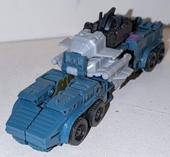 Transformers Combiner Wars Onslaught Voyager Generations