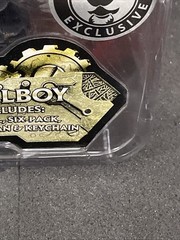 Hellboy Hellboy II The Golden Figure Comic Con Exclusive New NIB Mezco Toys 2008