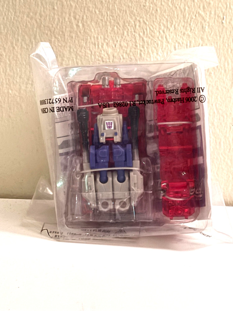 Transformers TFCC 2006 Club Exclusive LANDQUAKE – Sealed – BRAND NEW