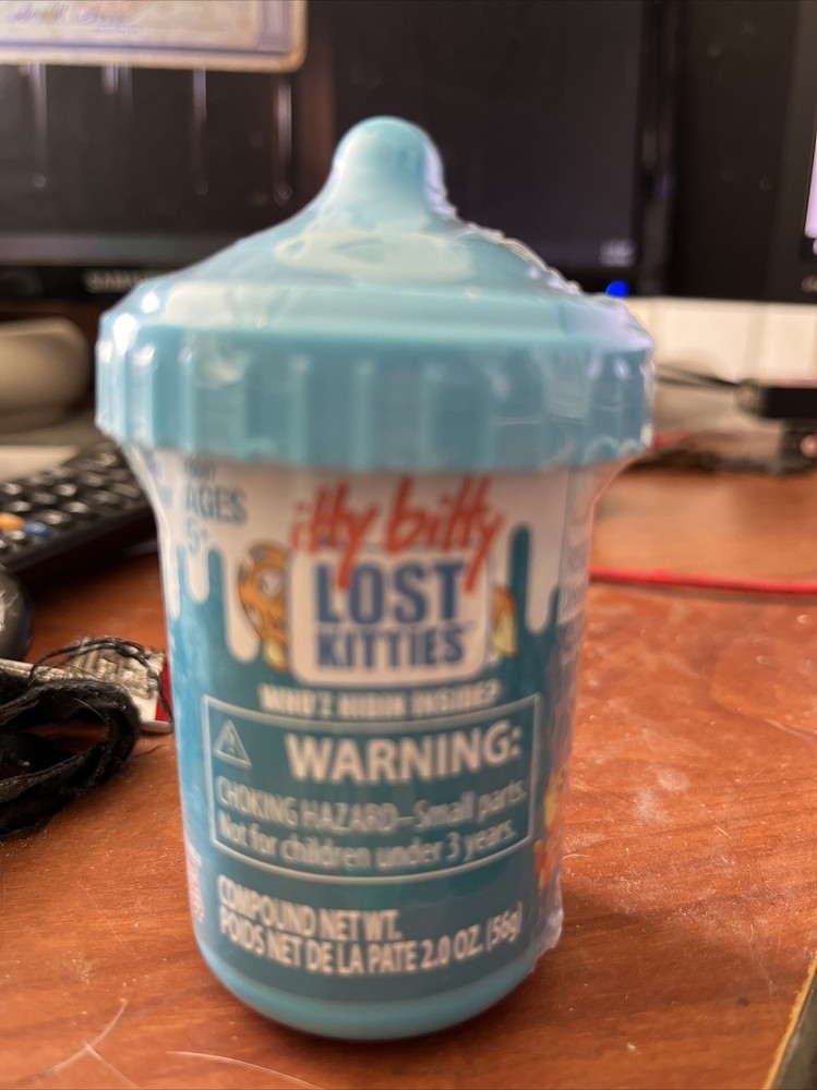 Hasbro NEW Itty Bitty Lost Kitties In Bottle Sealed Littlest Pet Shop