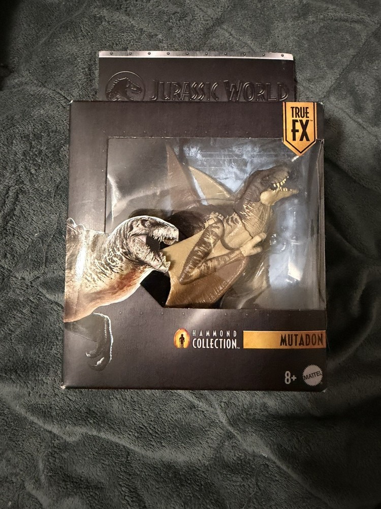 Mattel Jurassic World Hammond Collection Mutadon Action Figure IN HAND