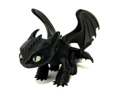 Toothless — How To Train Your Dragon 3D Printed Figure– Glow In the Dark Eyes