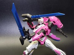 BDT studio sword upgrade kit for Bumblebee Studio series Arcee