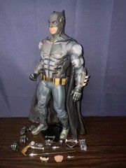 Batman Tactical Suit 1.0 1/6 MMS432 (DC, Batman, Hot Toys) COMPLETE