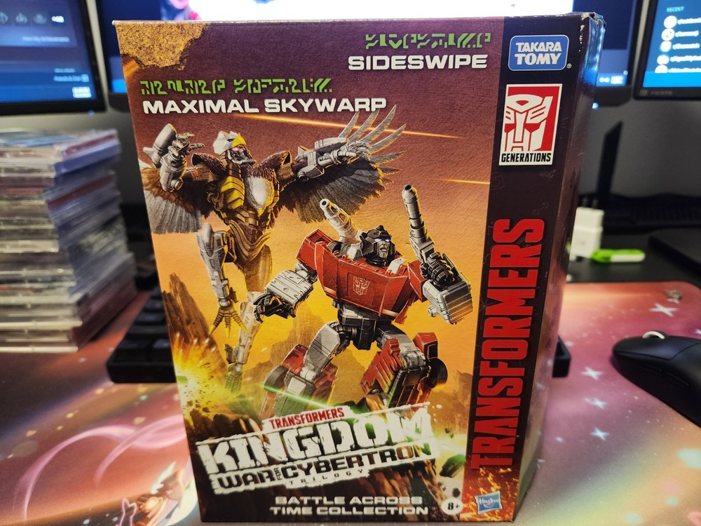 Transformers Kingdom Battle Across Time Collection Sideswipe Skywarp NEW