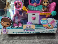RARE! Doc McStuffins Magic Talking Doc Care Cart NEW! Disney Junior COLLECTIBLE