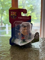 SoccerStarz Neymar Jr FC Barcelona Plastic Figure w/ Top Trumps Card NIB