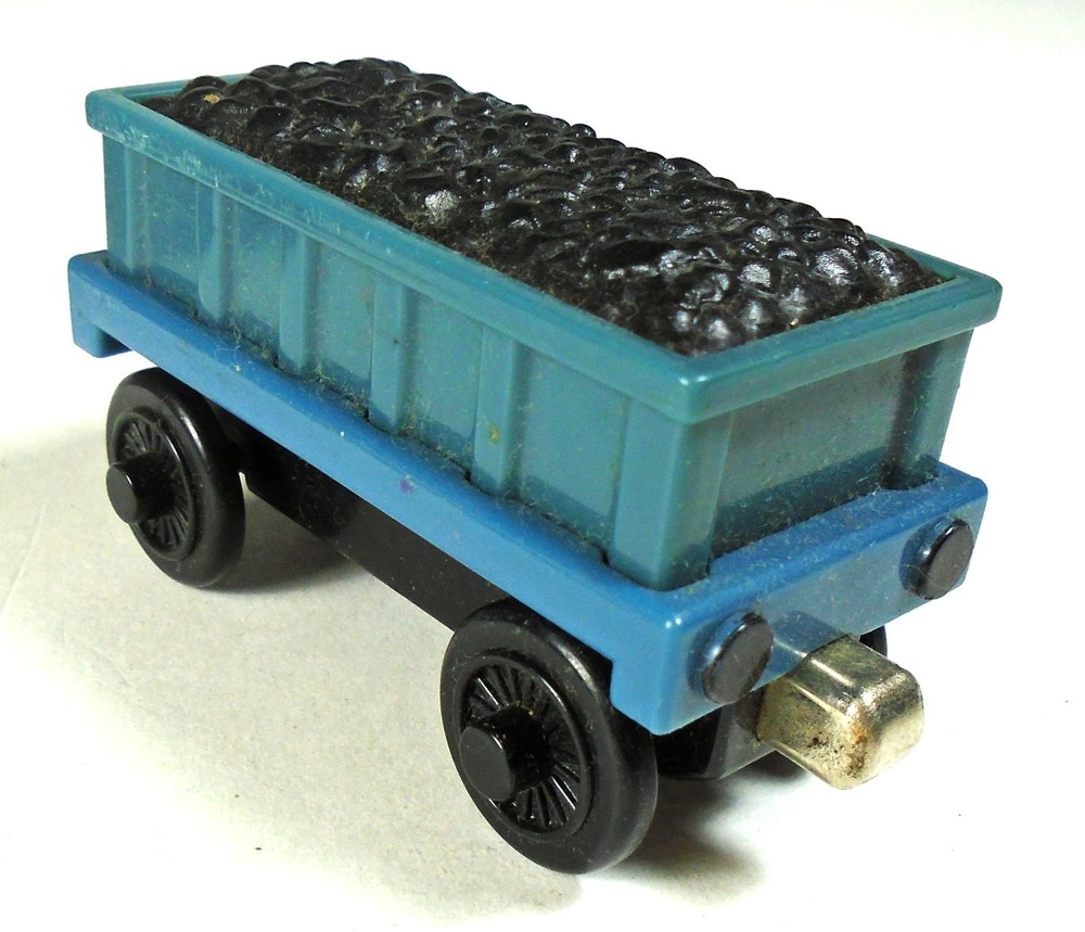 2004 Learning Curve Thomas & Friends Train Freight Car Coal Tender – Magnetic