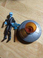 Fortnite 4″ Human Bill and Lil’ Saucer action figure with accessories
