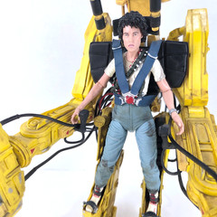 NECA Aliens Power Loader P-5000 w/ Ripley Figure Damaged Antenna