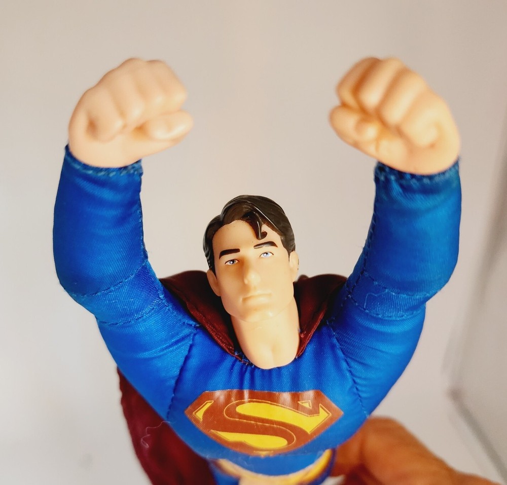 Vtg DC Comics Superman 2005 Mattel 26″ Long Cape Polyester Flying Action Figure