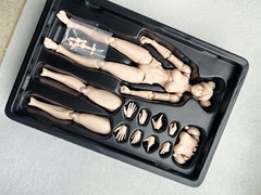 Romankey X COWL 1/12 Pale Skin Female Body Little Girl Action Figure Flexible