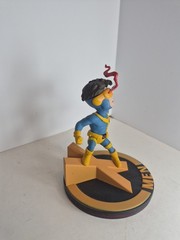 Quantum Mechanix: Marvel X-Men – Cyclops Q-Fig 5” Diorama Vinyl Figure Display