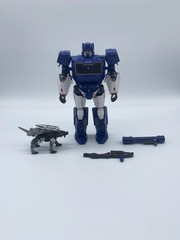 Transformers Studio Series SS-83 Soundwave Voyager Class Figure w Ravage Cassett