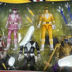 Playmates Mighty Morphin Power Rangers Re-Ignition Auto-Morphin Battle Pack- NEW
