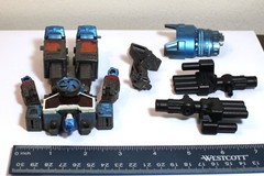 Transformers War For Cybertron SCRAPFACE Deluxe Class + Upgrade Kit – Complete