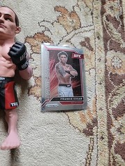 UFC Ultimate Collector Frankie Edgar Action Figure W/ 3 Panini Prizm Cards Mint