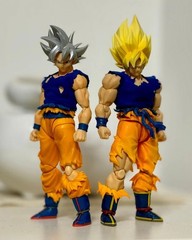 BW-GKSH-L: 1/12 Battle Damaged Shirt for Dragon Ball SHF Super Saiyan Goku