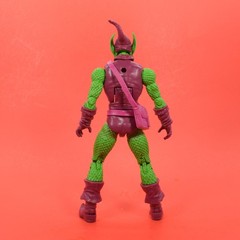 Marvel Legends 6″ Retro Classic Spider-Man Green Goblin As Shown ZJ37
