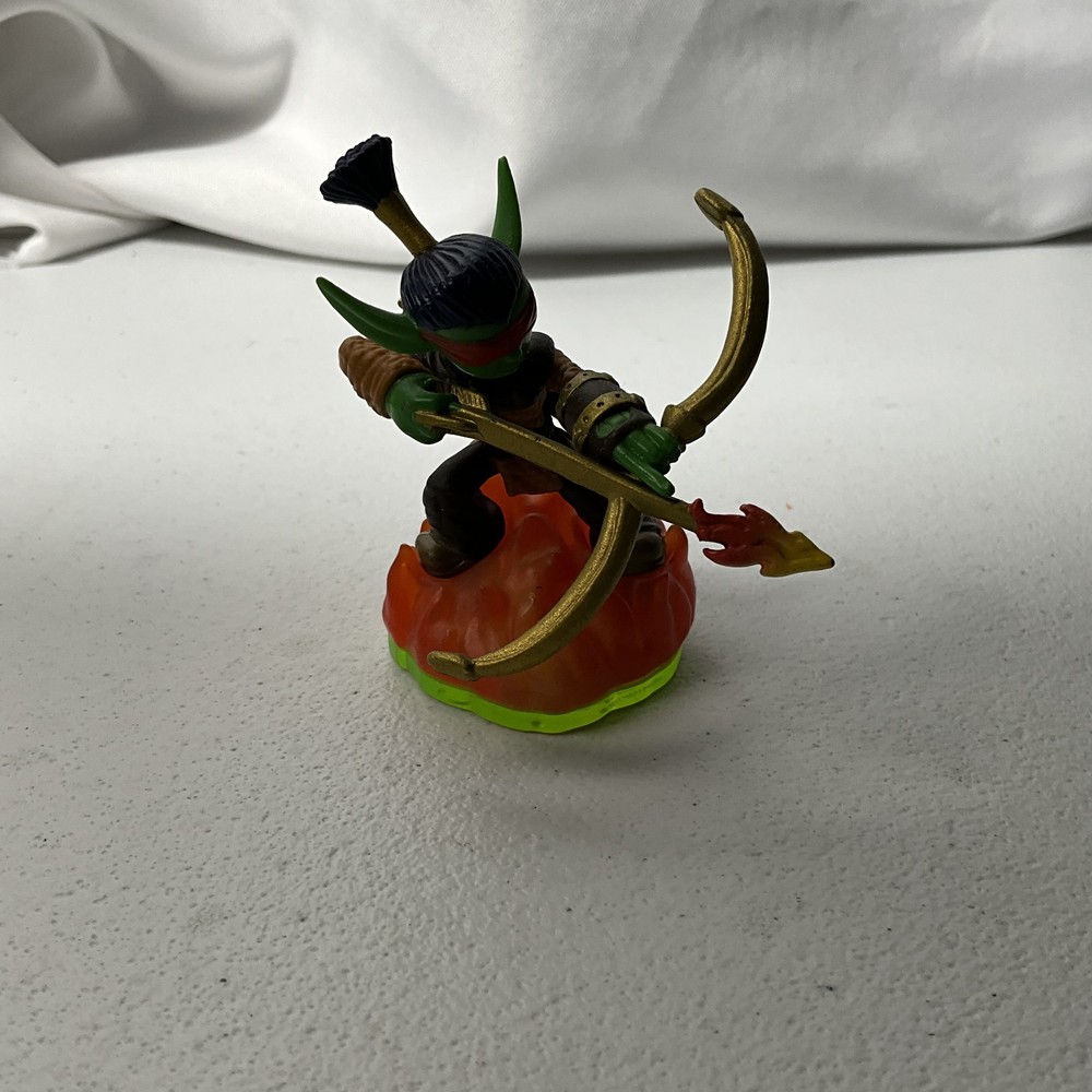 Skylanders Spyro’s Adventure Stealth Elf Action Figure Activision 2011 Fire Base