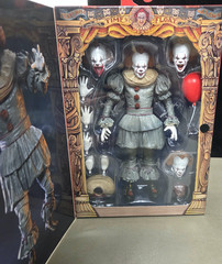 NECA IT Welcome to Derry- Pennywise