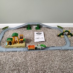 Chuggington Interactive Railway Safari Park Giraffe Monkeys Elephant Complete