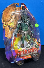 NECA Predator Series 13 Scavage Predator 7″ Scale Action Figure Authentic 2015